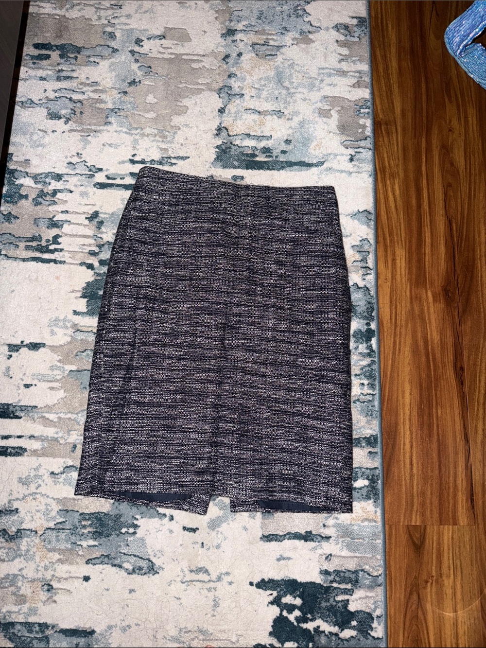 Classic Textured Pencil Skirt - Blue